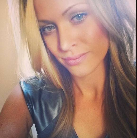 Meet your Posher, Caryn - Picture 1 of 1